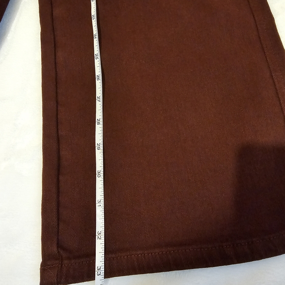 Judy Blue Maroon Relaxed Jeans High-Waisted Wide-Leg - Picture 3 of 6